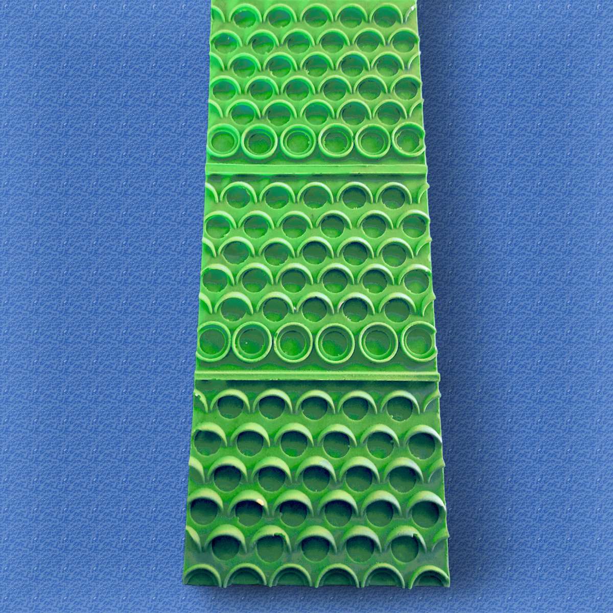 Tappetino a celle 15x40 per ricerca oro in silicone - immagine 3